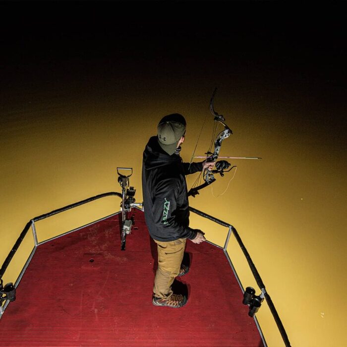 Muzzy VXM Bowfishing Bow Black/White