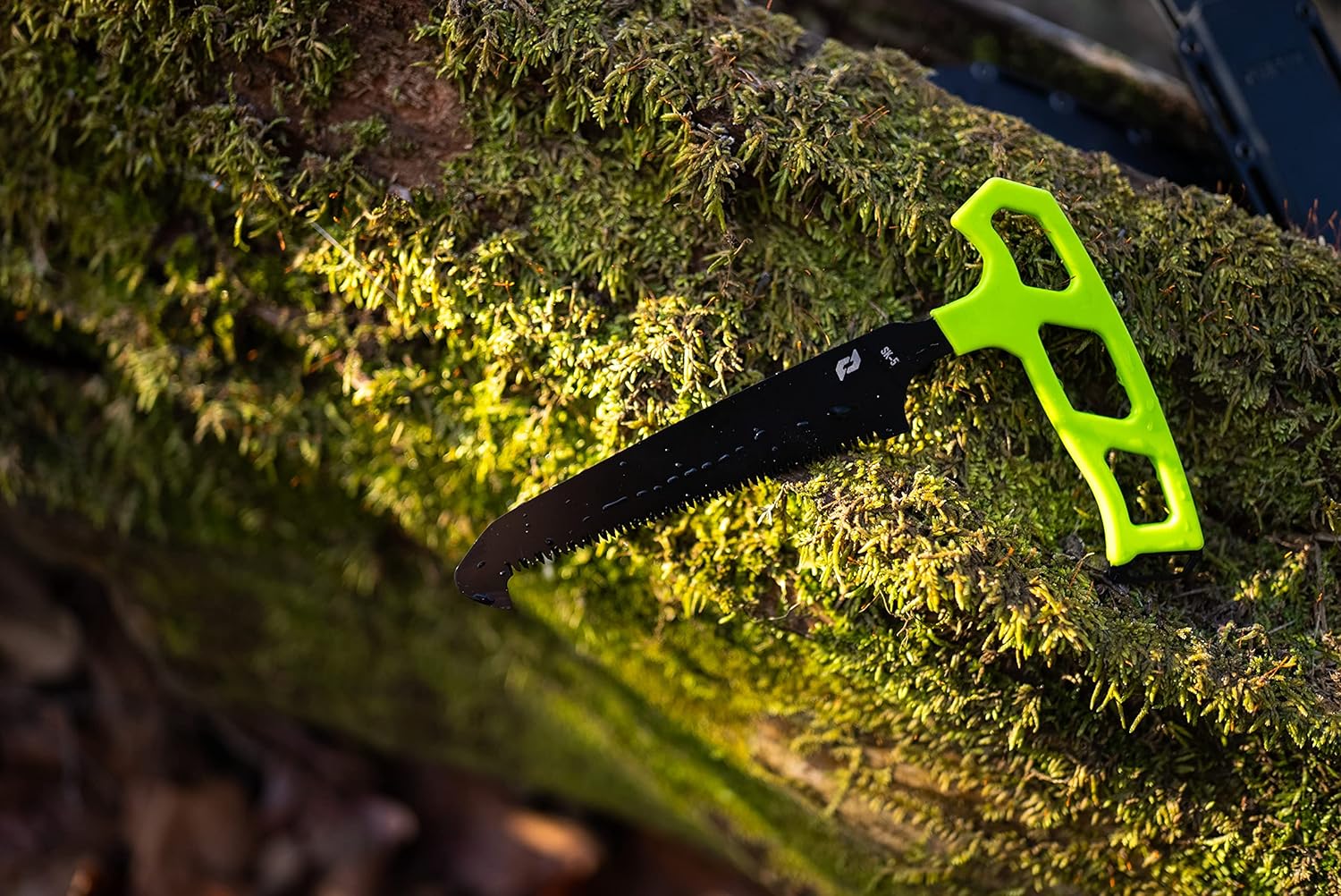Schrade Bone Saw 5" Blade Black/ Green 7.5" Overall Length