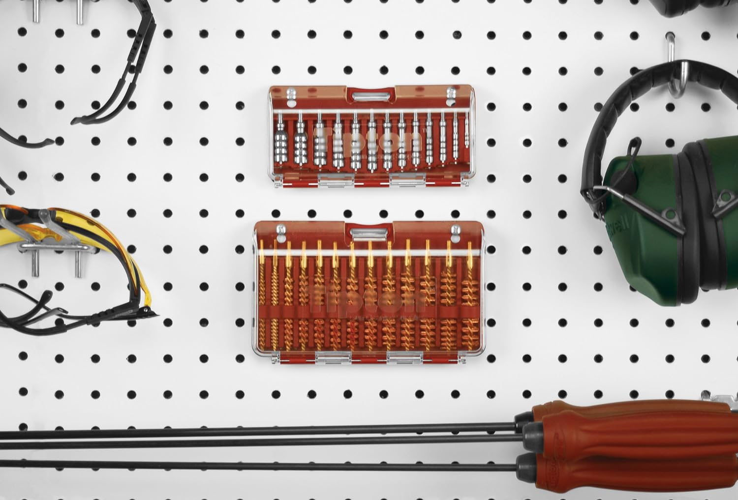 Tipton 26 Piece Best Bore Brush and Ultra Jags Set Nickel Plated Brass and Bronze 17 - 45 Caliber 8-32 Thread (17 Caliber has 5-40 Thread)