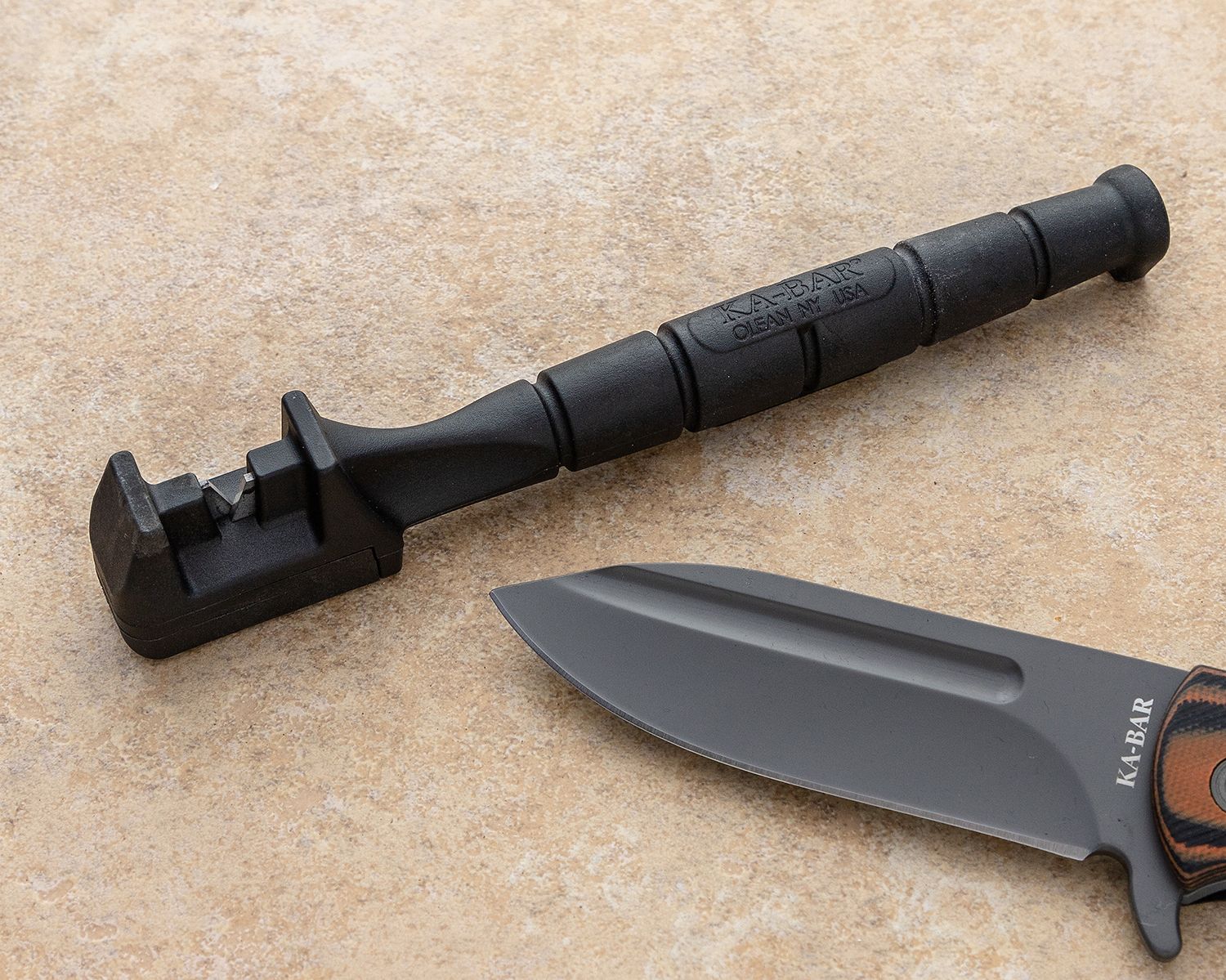 KA-BAR Sharpener Creamid Black