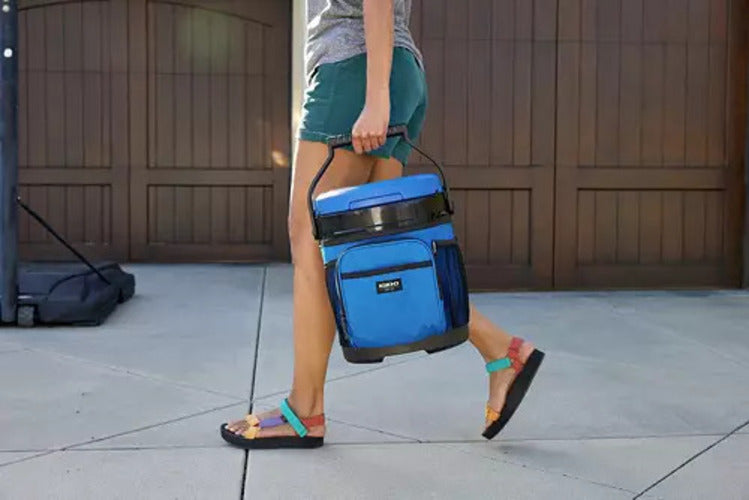 Igloo 12 Quart Bucket Cooler Blue