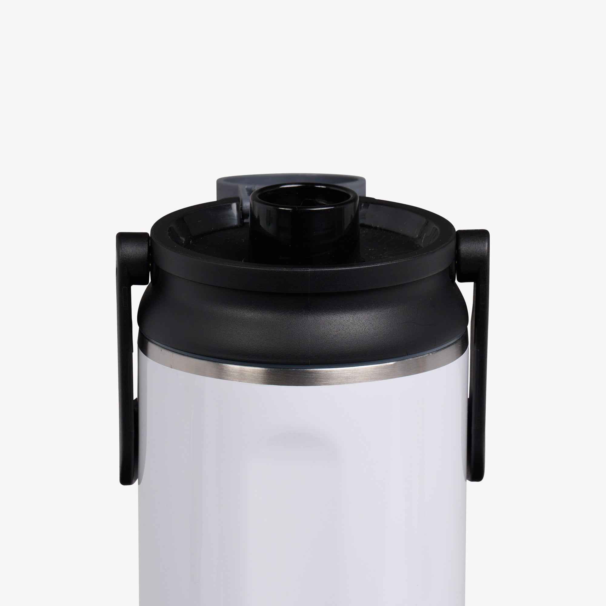 Igloo Twist 'n' Chug 46 Ounce Bottle White - Image 5