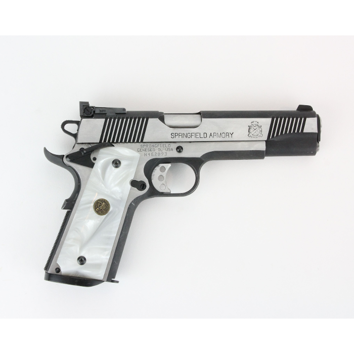 Pachmayr Custom Series Grips 1911 Commander, 1911 Government Brilliant Pearl White Smooth - Image 2